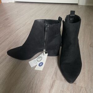 Brand new still have the tag boots for sell